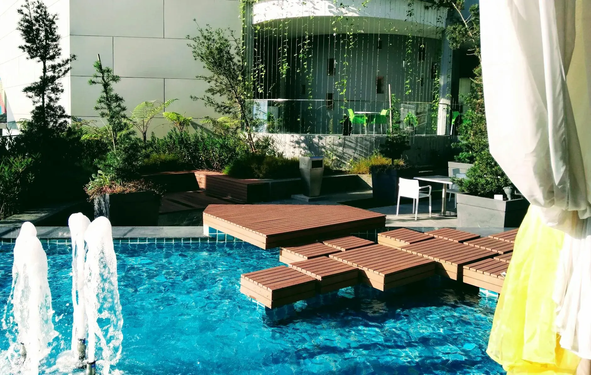 Ipe Hardwood — Ottawa Deck Works