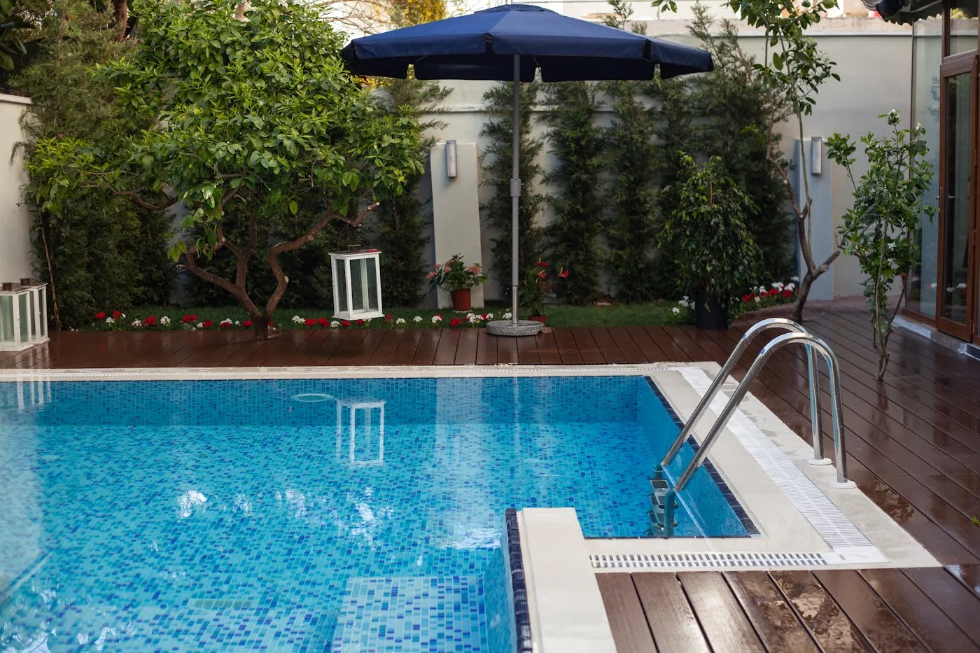 Ottawa Deck Works — a poolside hardwood deck